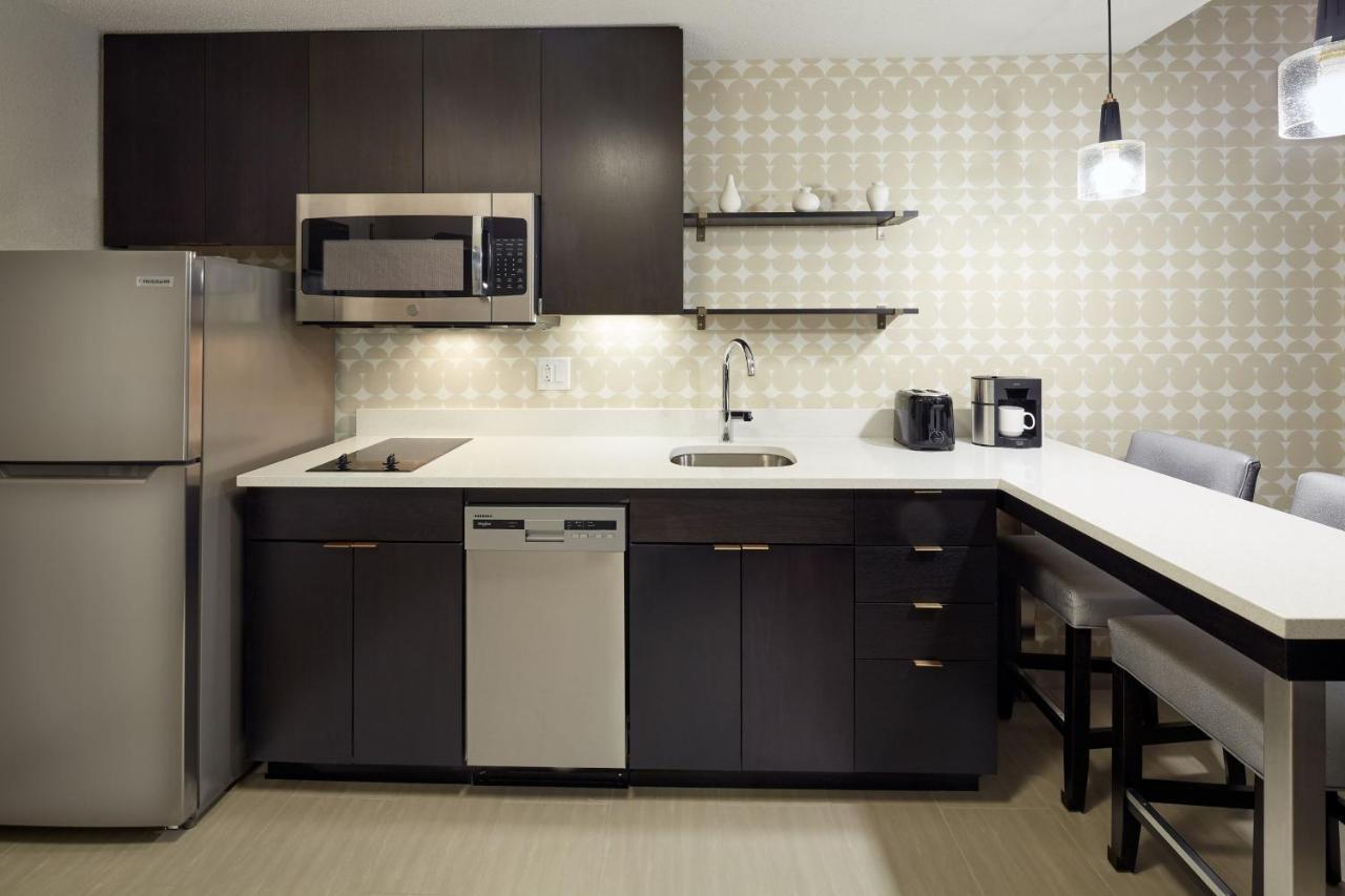 Residence Inn Montreal Midtown Esterno foto