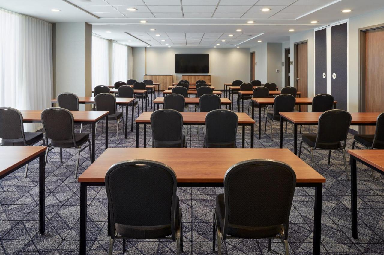 Residence Inn Montreal Midtown Esterno foto
